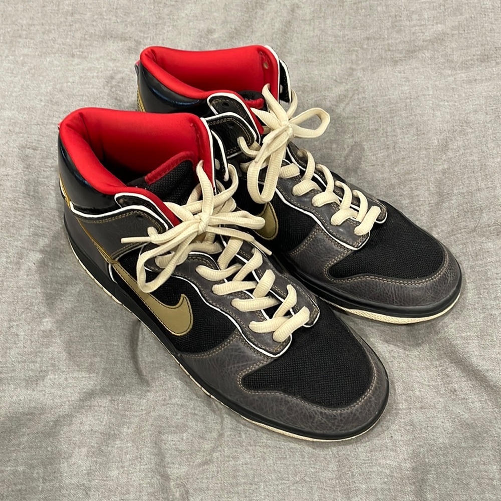 Nike SB Dunk High Marshal Amp edition